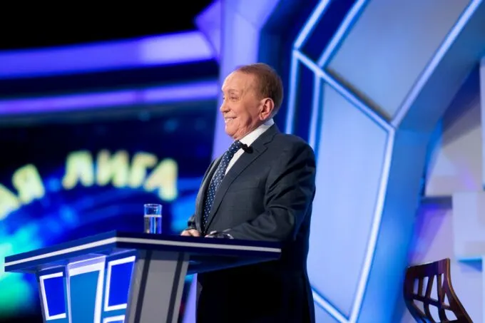 Ведущий Высшей лиги КВН Александр Масляков