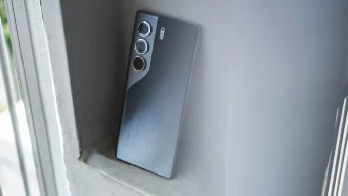 Tecno Camon 40 Pro 5G 