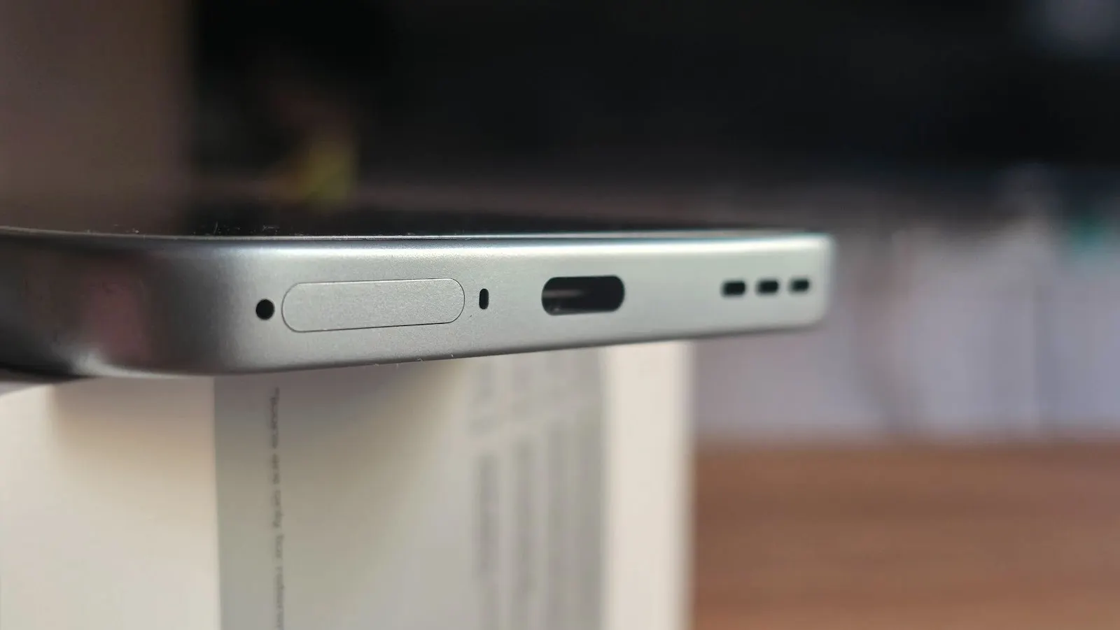 Смартфон Oppo A6 Pro