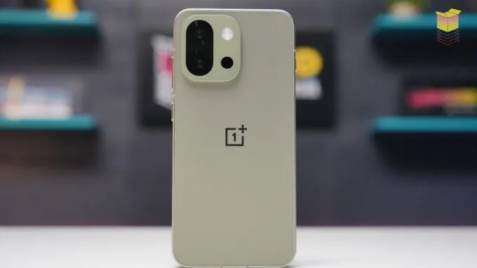 OnePlus 13S