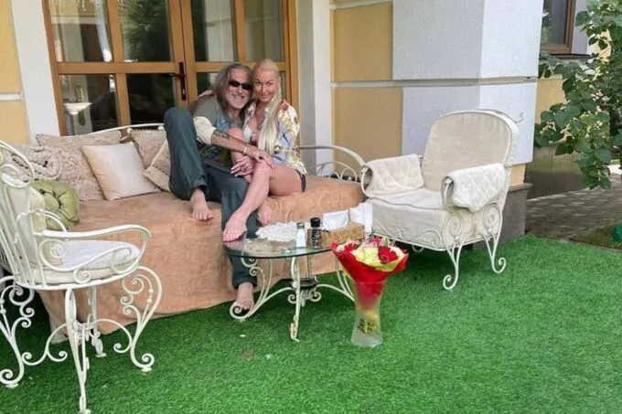 Никита Джигурда и Анастасия Волочкова