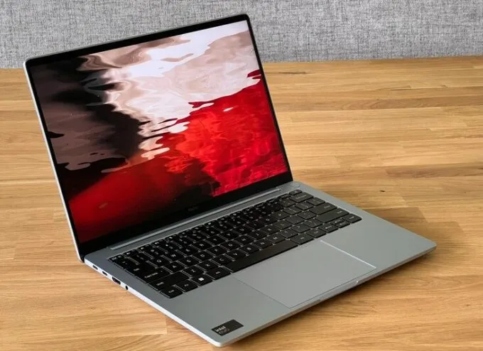 Xiaomi RedmiBook Pro 14 (2024)