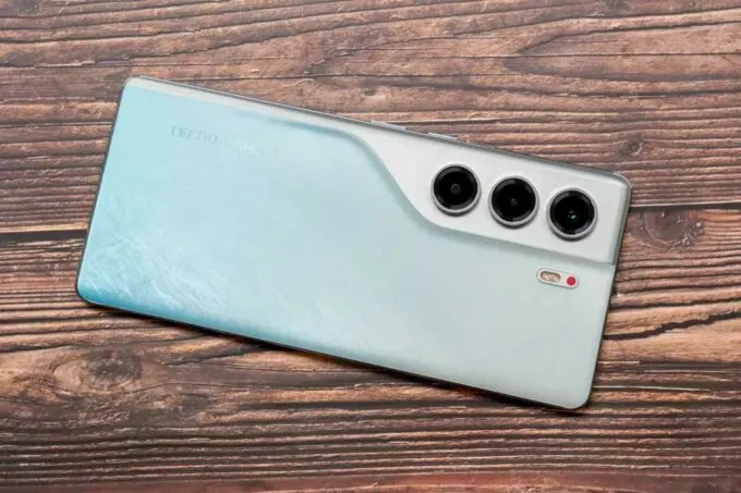 Tecno Camon 40 Pro 4G