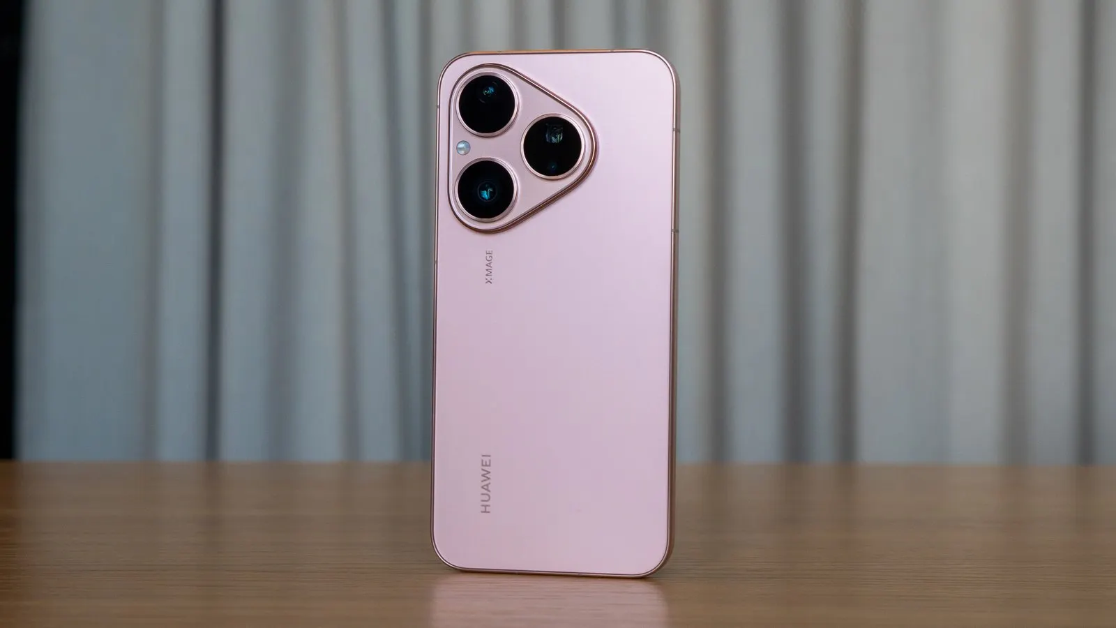 Смартфон Huawei Pura 80