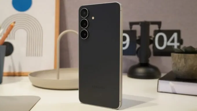 Samsung Galaxy S25 FE