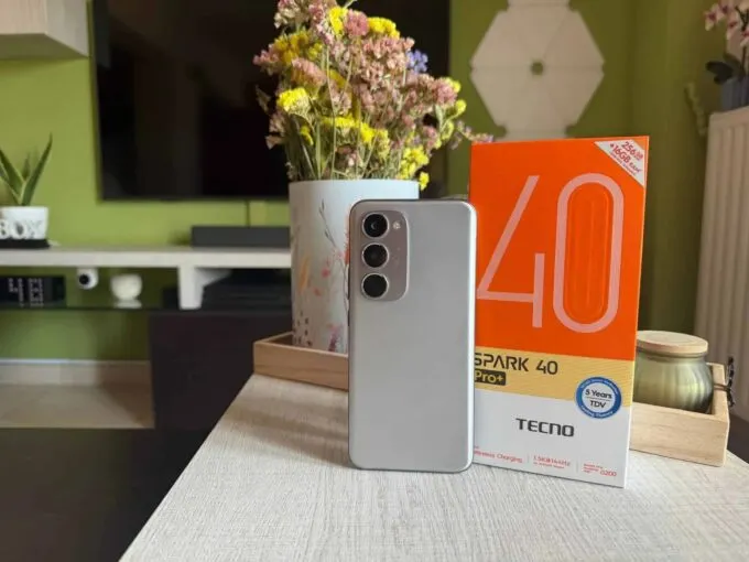 Tecno Spark 40 Pro+ 