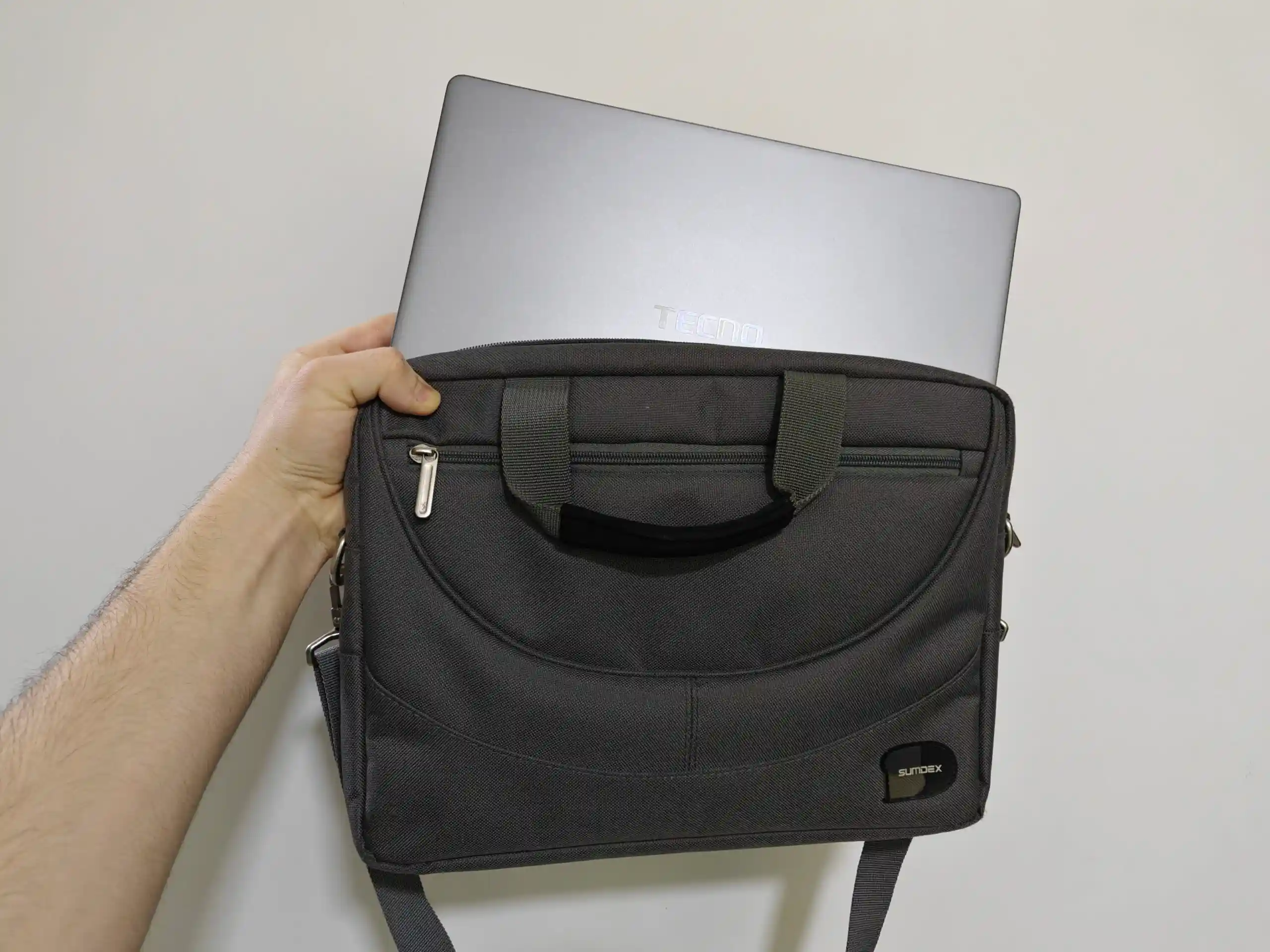 Ноутбук Tecno MegaBook T14 Air