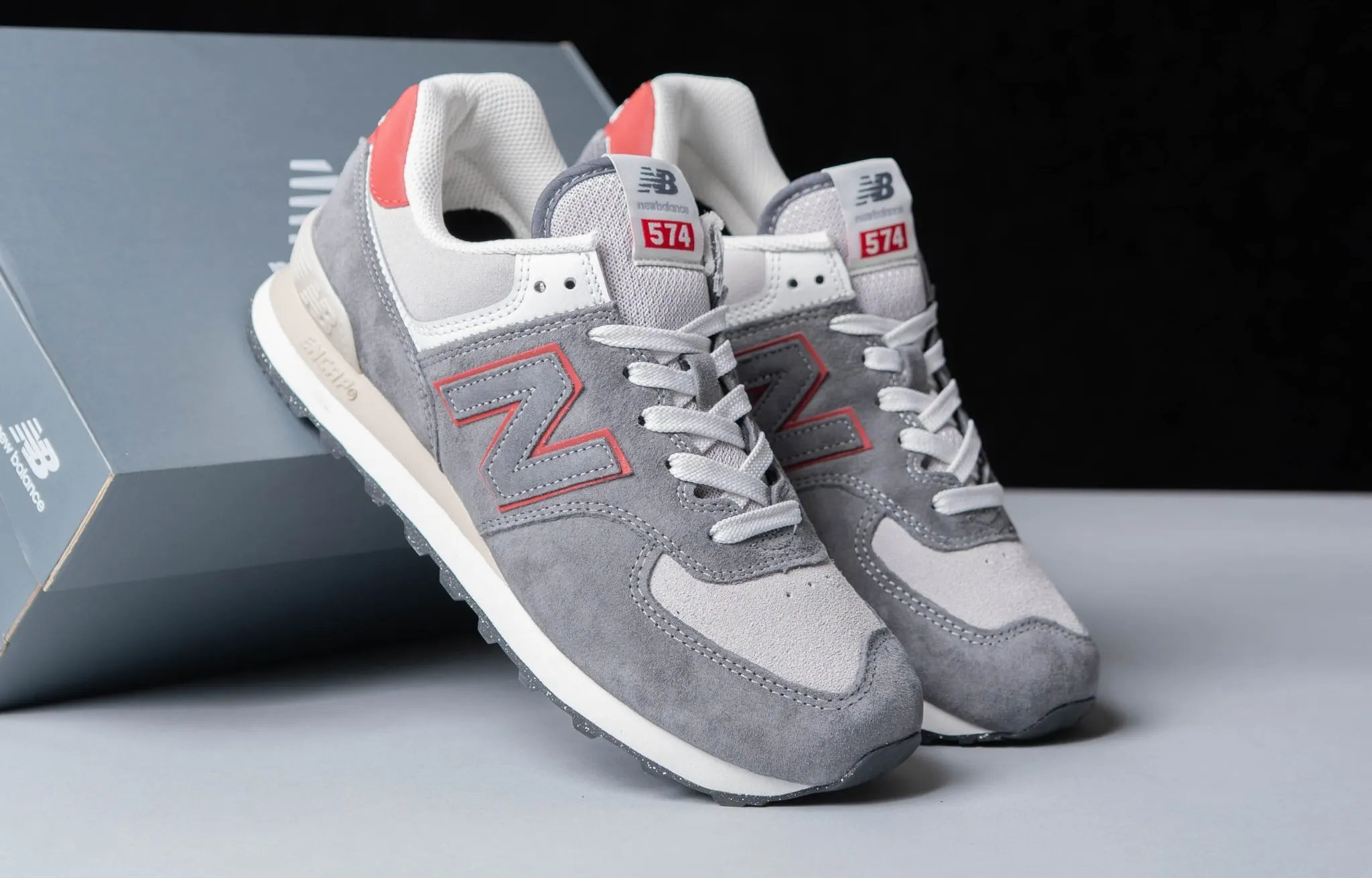 Эти кроссовки от New Balance нужно брать прямо сейчас. Они жестко подешевели