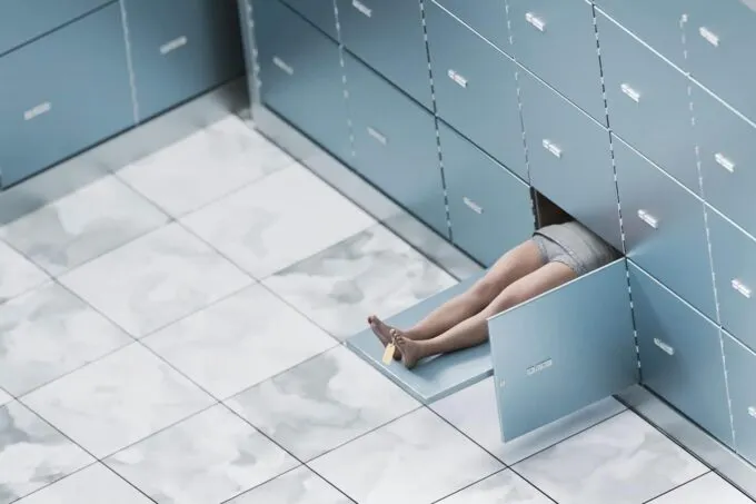 Труп в холодильнике морга