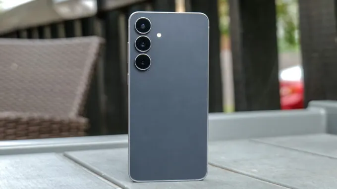 Samsung Galaxy S25 FE