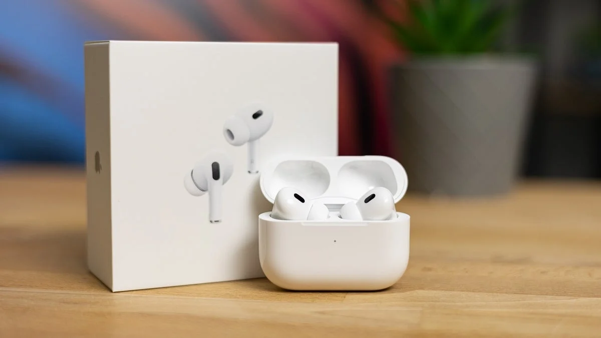 Какие плюсы и минусы есть у AirPods Pro 3? Это почти идеальная гарнитура