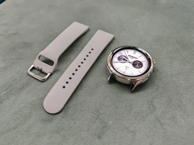 Xiaomi Watch S4