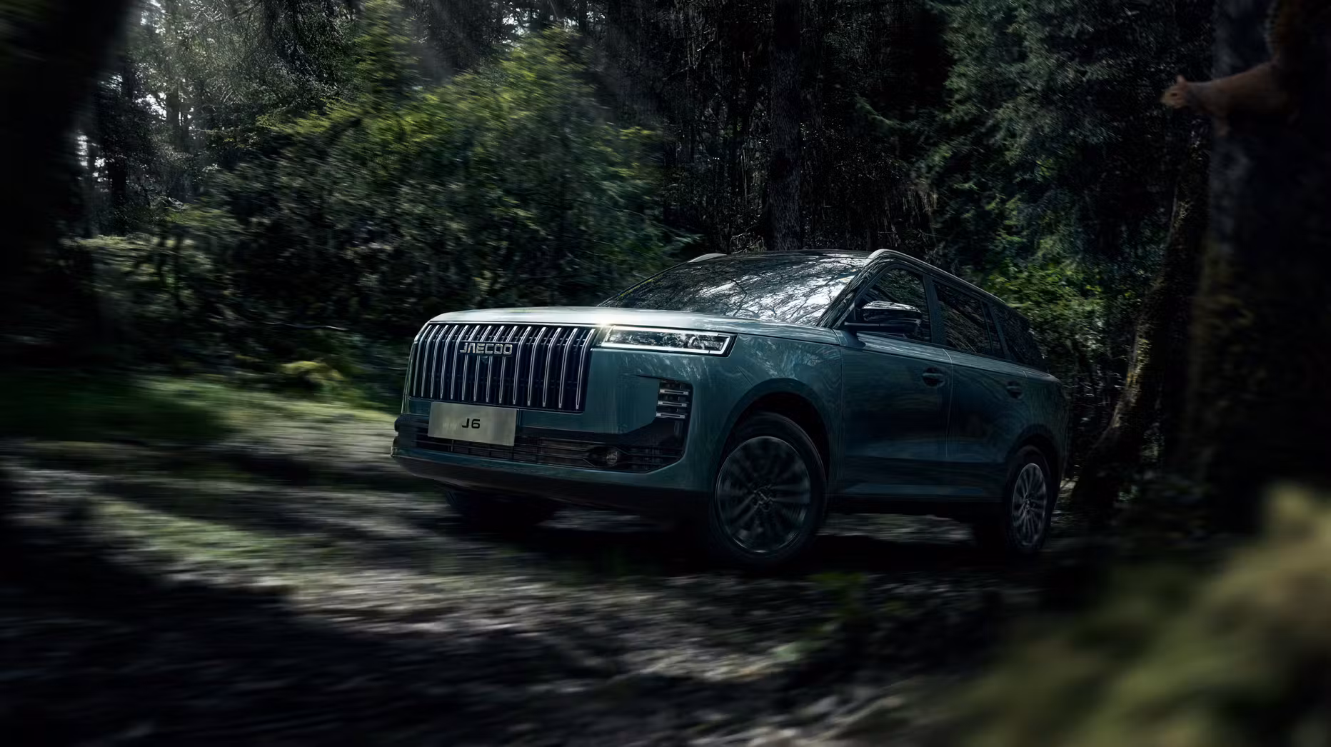 В Россию завезли новый кроссовер. Это самый дешевый автомобиль Jaecoo – вот его характеристики и прайс