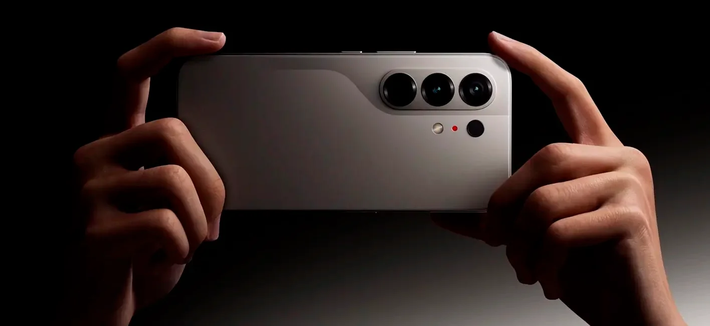 Новый Tecno Camon 50 – один из лучших смартфонов за 20 тысяч рублей. У него крутая камера и огромный экран