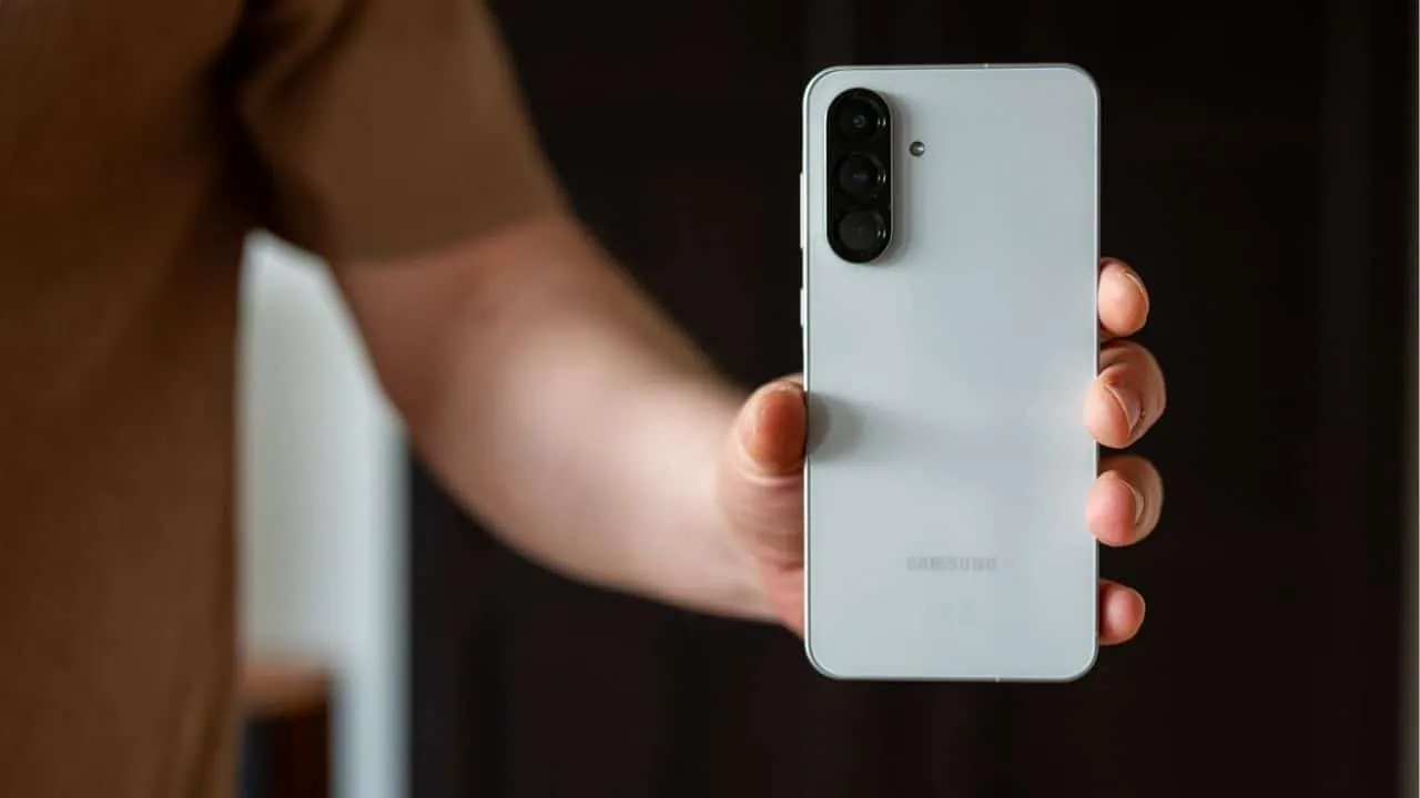 Samsung готовит очередной ультратонкий смартфон. И это не Galaxy S26 Edge