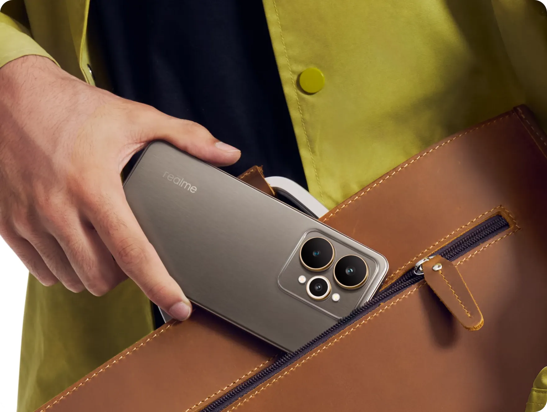 Смартфон Realme 15