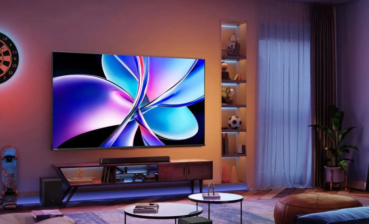 Роскошный телевизор Hisense сливают за бесценок. Такой не стыдно поставить на самое видное место