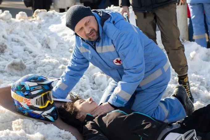 Гоша Куценко на съемках сериала НТВ «Скорая помощь»