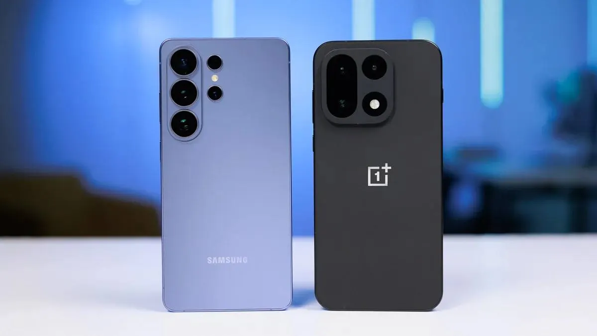 Что выбрать — Samsung Galaxy S26 Ultra или OnePlus 15? Сравниваем главные Android-флагманы