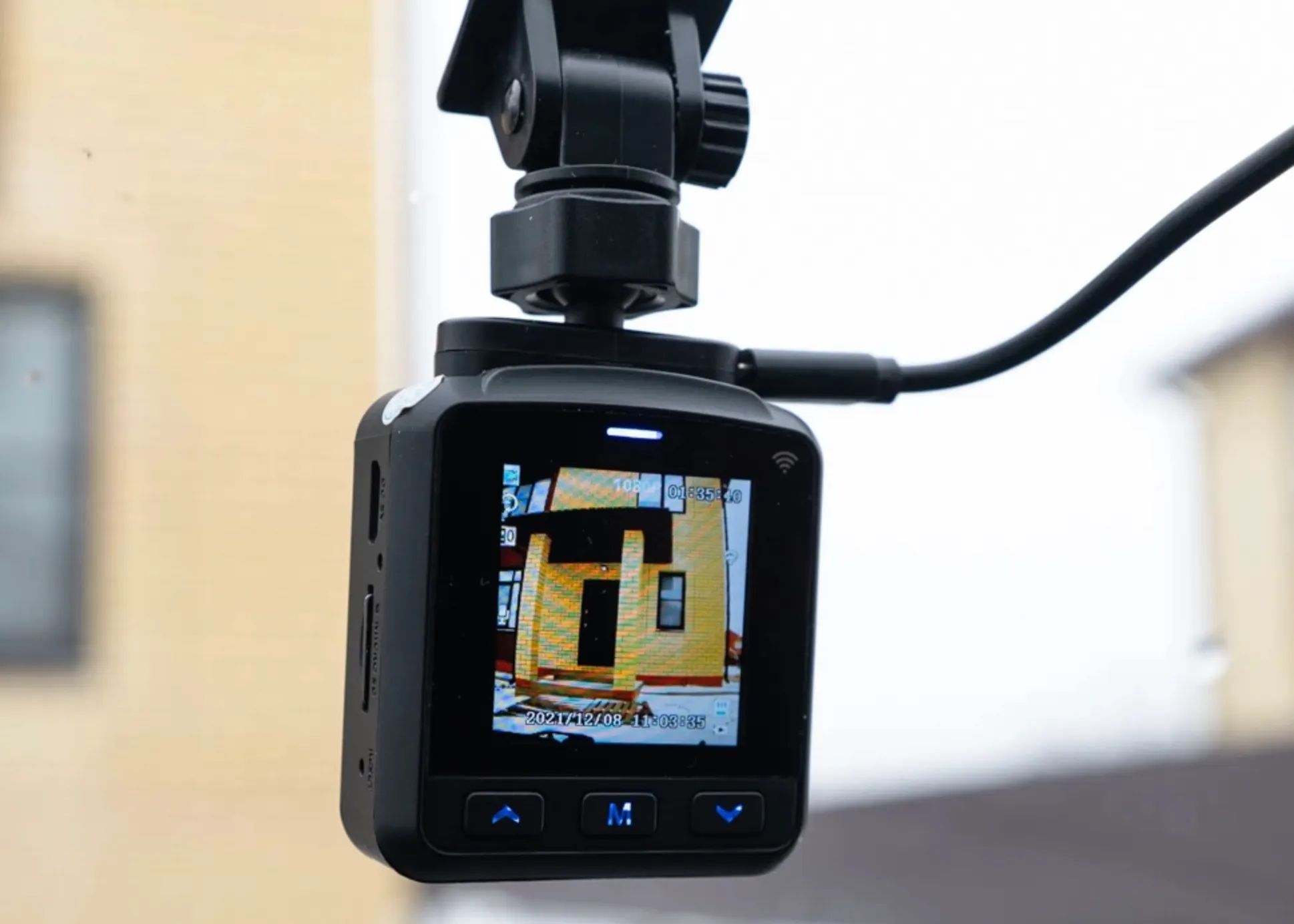 Эксперты выбрали лучшие видеорегистраторы на рынке. Все варианты — от 4 до 20 тысяч рублей