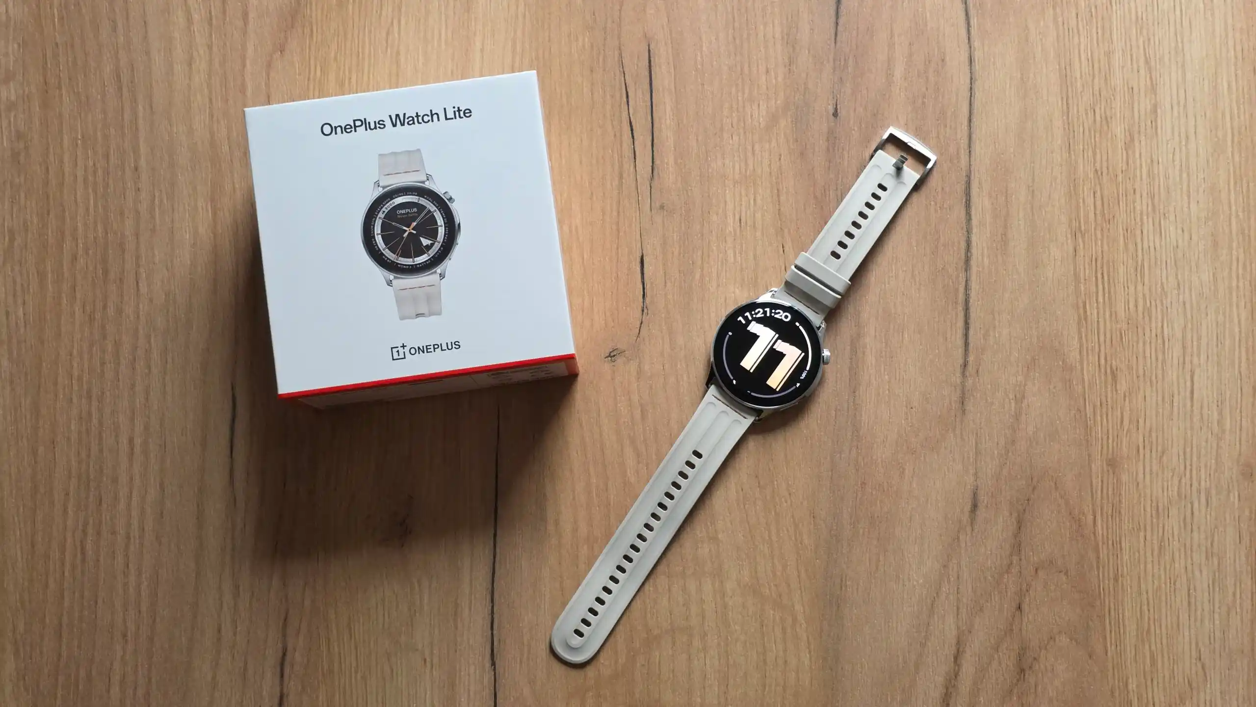 Обзор OnePlus Watch Lite. Что умеют смарт-часы до 10 тысяч рублей?