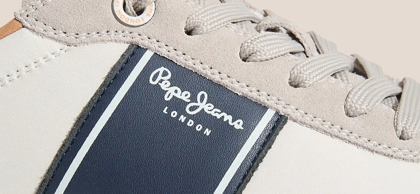 Эти кроссовки из Лондона – блеск. Их отдают с топовыми скидками