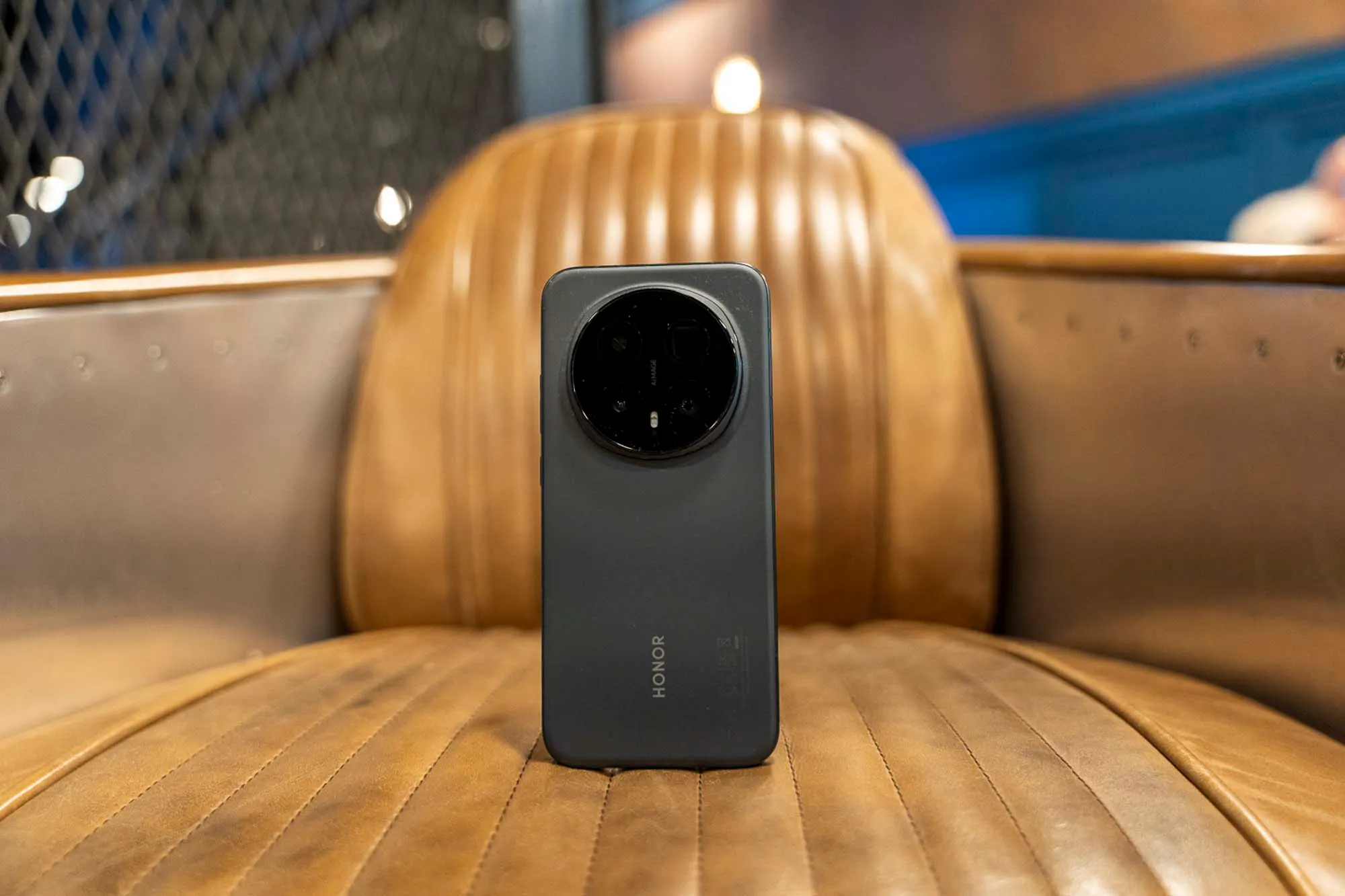 Нашли лучшую цену на Honor Magic8 Pro. Это один из лучших Android-флагманов на рынке 