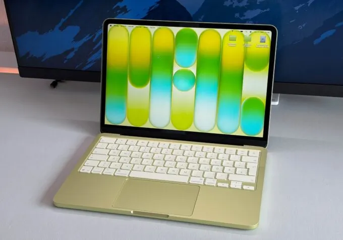 MacBook Neo