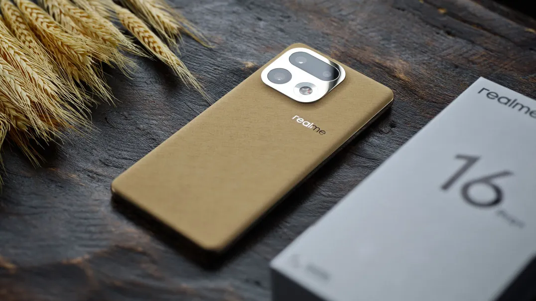 «Пушка-бомба». Сбалансированный Realme подешевел на Маркете