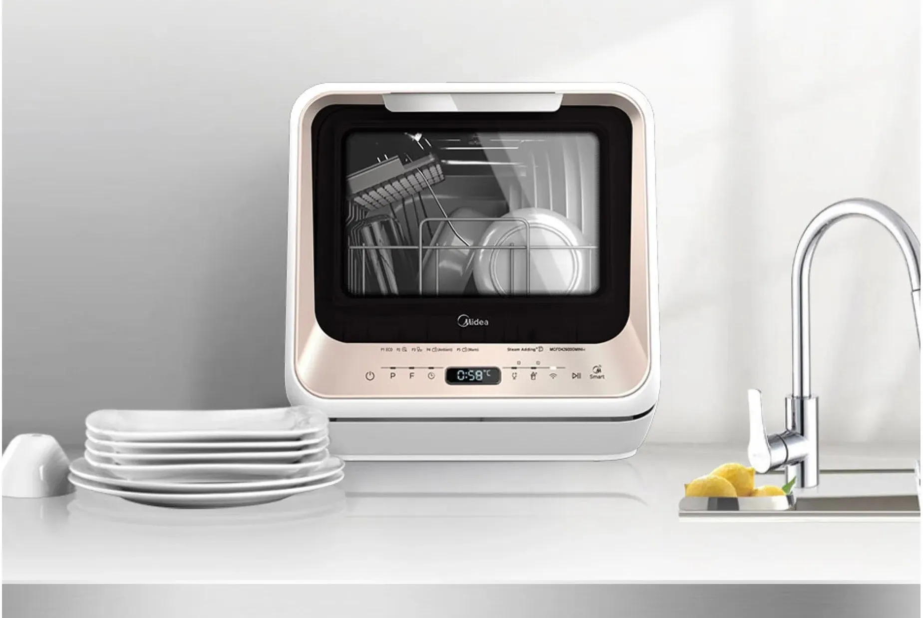 «Супер-вещь». Компактная посудомоечная машина Midea подешевела на Маркете 