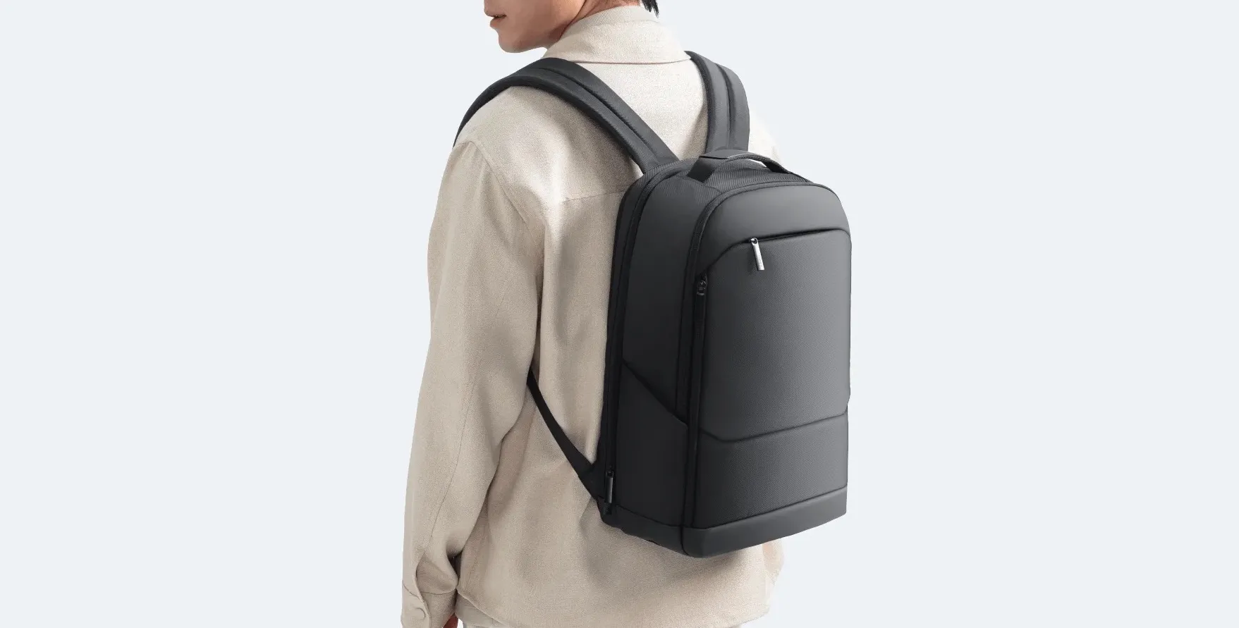 Зачем переплачивать за бренд и ходить с баулами? Шикарные рюкзаки Xiaomi сливают за гроши