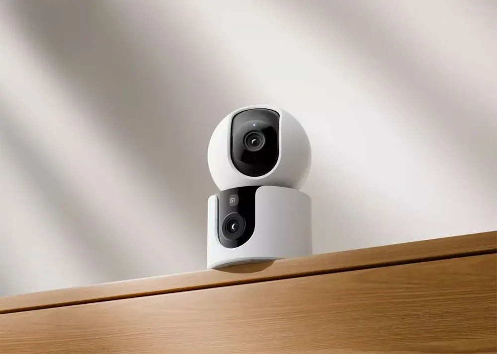 Двойную камеру Xiaomi Smart Camera C300 сливают по минимальной цене. С ней в вашем доме не останется слепых зон