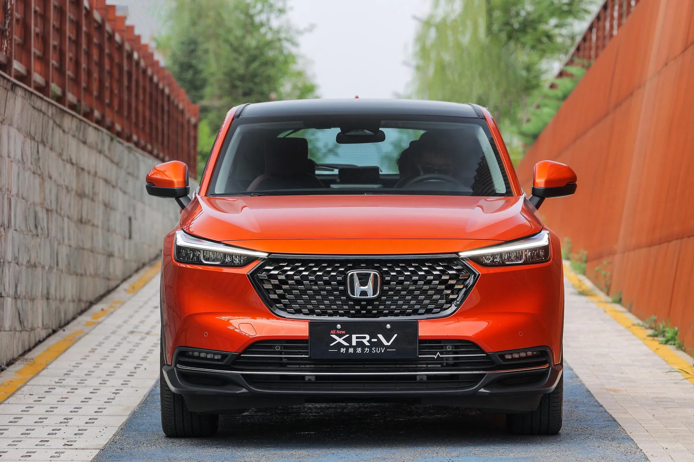 Очень надежный Honda XR-V можно выгодно купить в России. У этого кроссовера хорошее оснащение