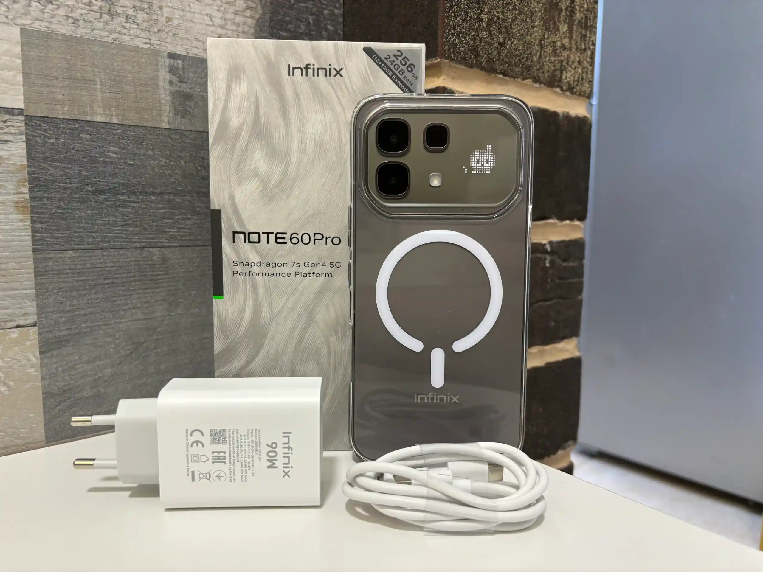 Смартфон Infinix Note 60 Pro