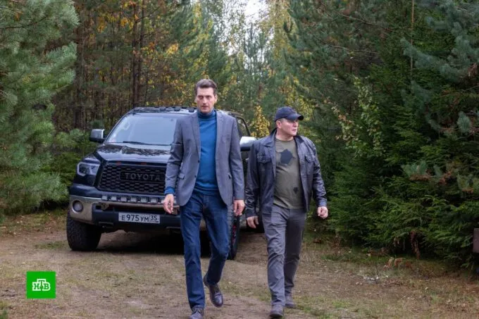 Иван Колесников и Сергей Жарков на съемках сериала НТВ «Первый отдел»