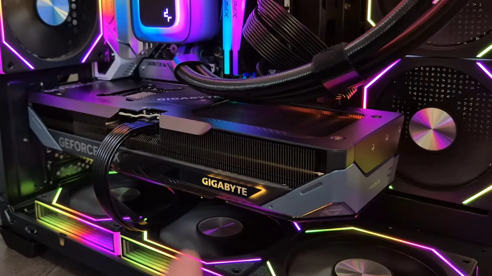 Пора врываться в гейминг на ультранастройках. Сразу 2 видеокарты RTX 50 сливают по минимальным ценам