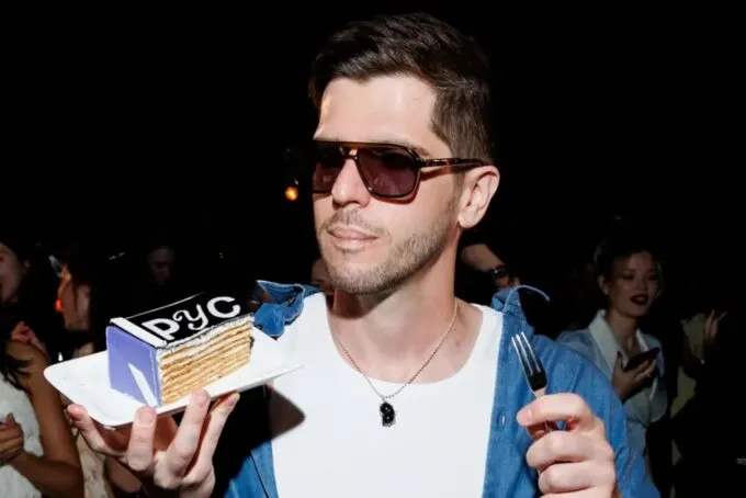 Руслан Усачев