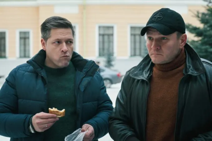 Актер Сергей Жарков (справа) в роли Михаила Шибанова в сериале НТВ «Первый отдел»