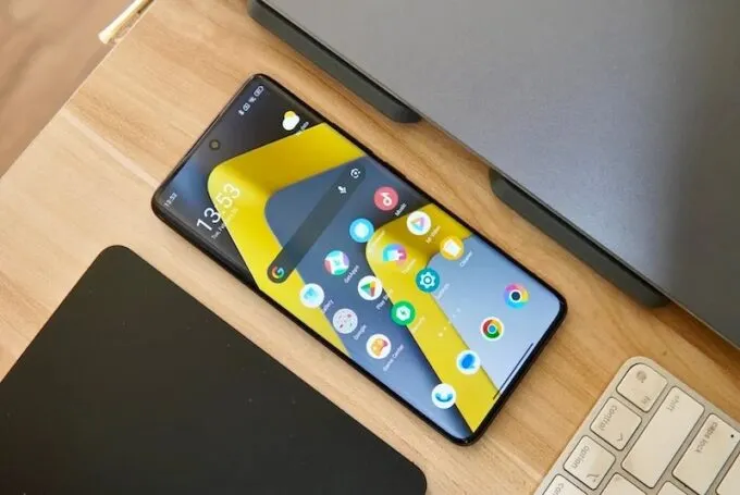 Xiaomi Poco M8