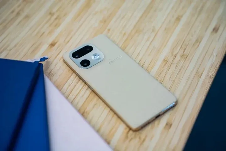Этот Realme — самый сбалансированный смартфон бренда. Его сейчас отдают за бесценок