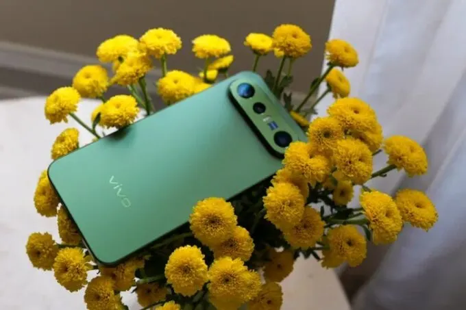 Vivo X300 FE