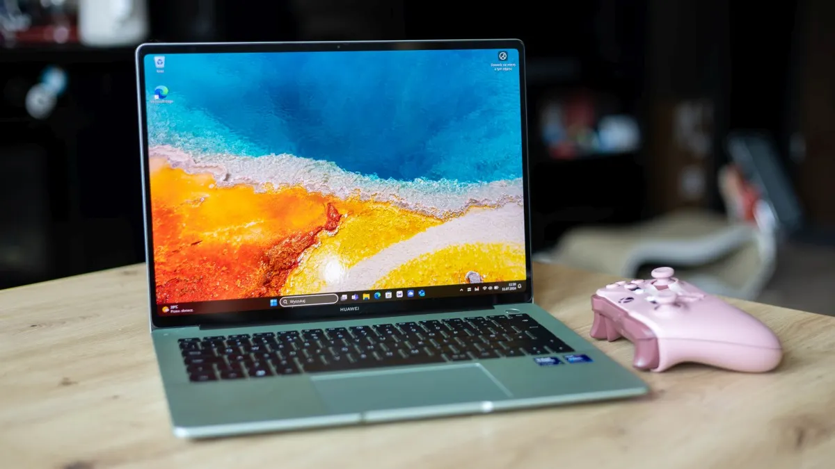 5 ноутбуков с лучшими экранами за свои деньги. От хита Xiaomi до ультрабука Huawei