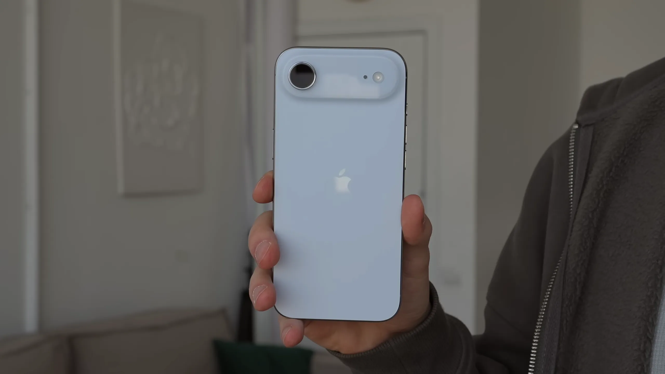 Топ-3 недостатка iPhone Air. Смартфон совершенно бесполезен для геймеров