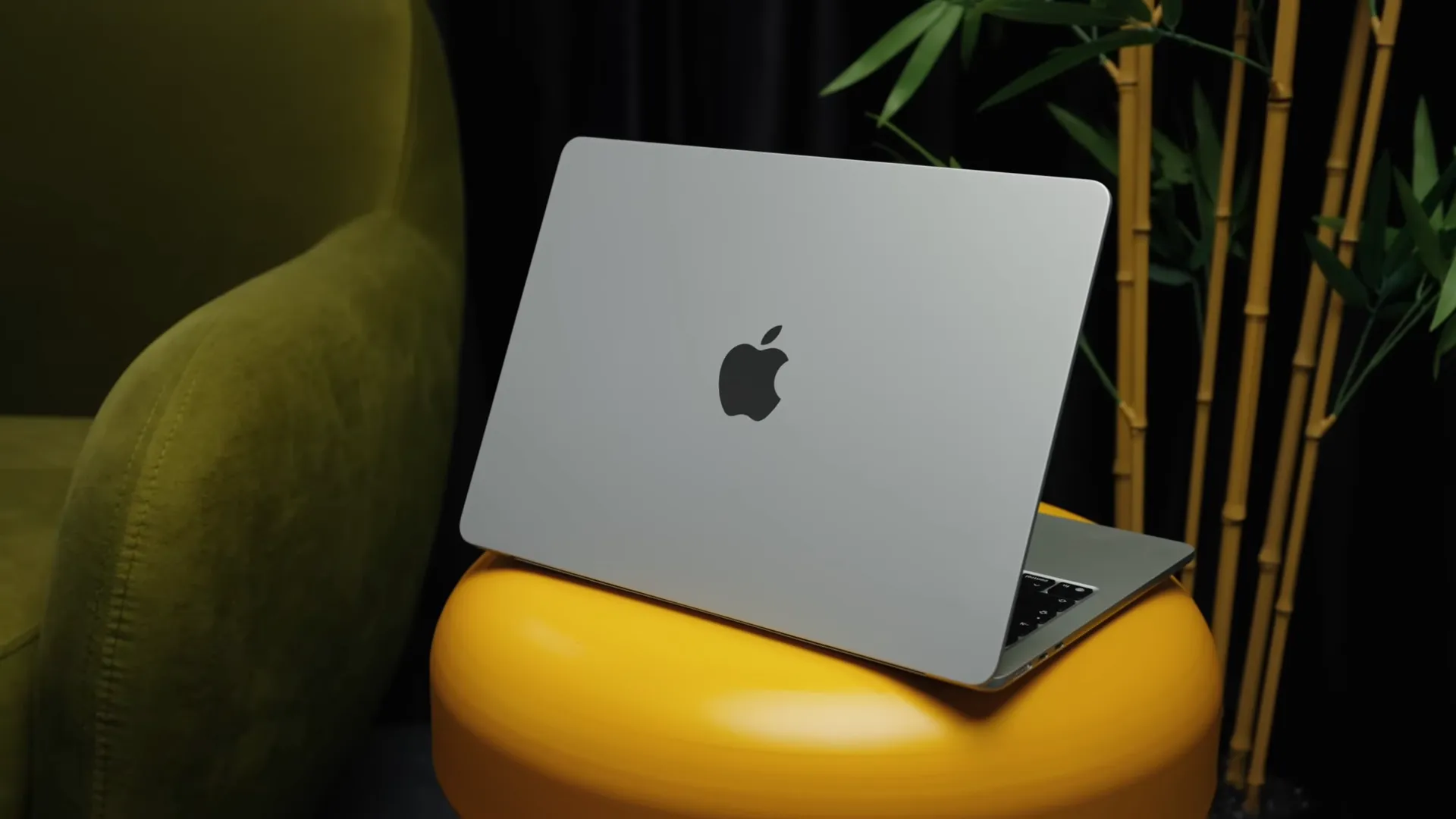 Что выбрать — MacBook Neo или MacBook Air на M5? Эксперт сравнил хитовые ноутбуки
