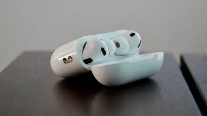 AirPods Pro 3