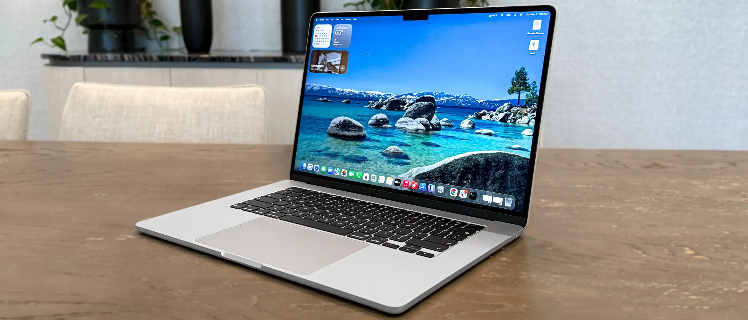 5 шикарных ноутбуков для работы. Среди них — компактный Huawei и мощный MacBook