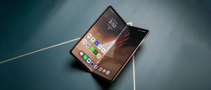 Honor Magic V5