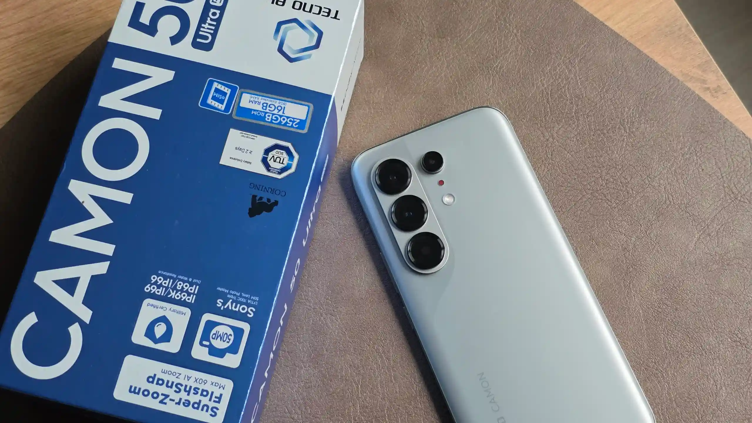 Смартфон Tecno Camon 50 Ultra