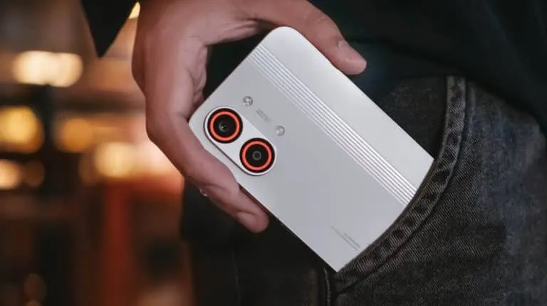 Что выбрать — OnePlus Nord 6 или Xiaomi Poco X8 Pro Max? Это два мощных Android-смартфона