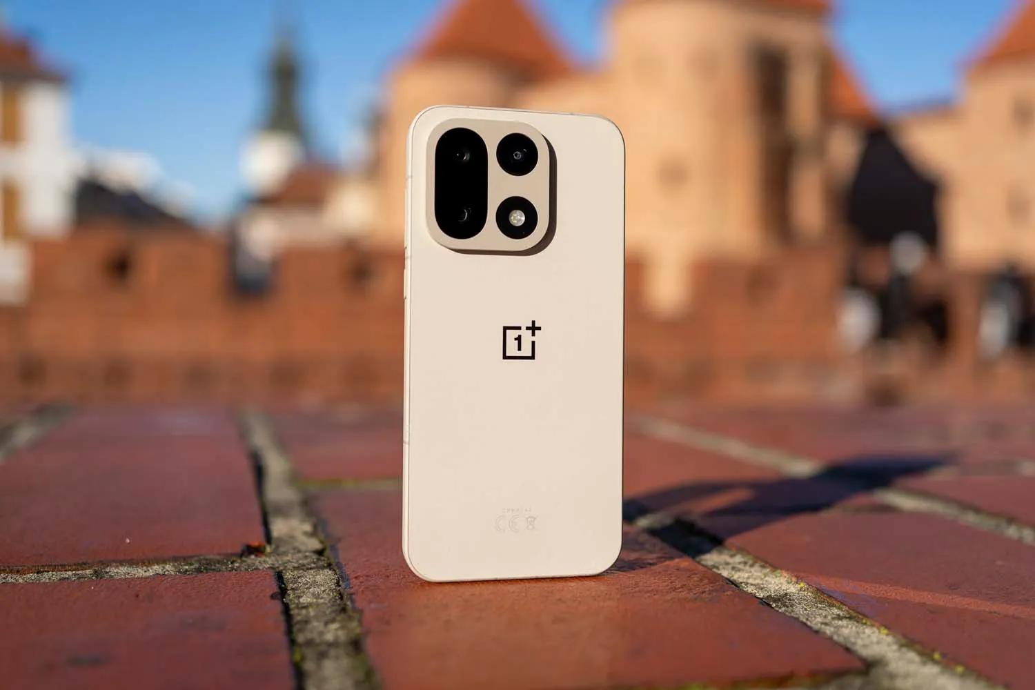 3 хита OnePlus, которые я бы взял, пока они не исчезли навсегда. Бренд уходит из Европы